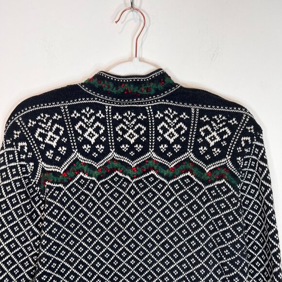 Talbots‎ Vintage Holly Garland Embroidered Christmas Sweater Size Medium - Picture 10 of 12